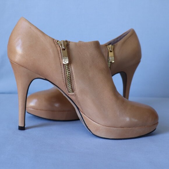 Vince Camuto Tan Platform Booties - Picture 7 of 14